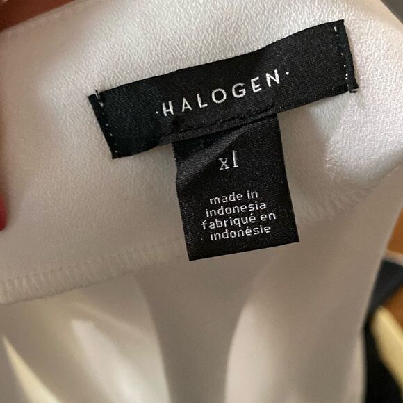 Halogen White Scalloped Cami Tank Blouse - Picture 9 of 11